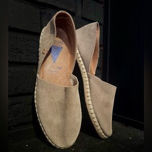 Verbenas size 41 Women’s Beige Espadrilles